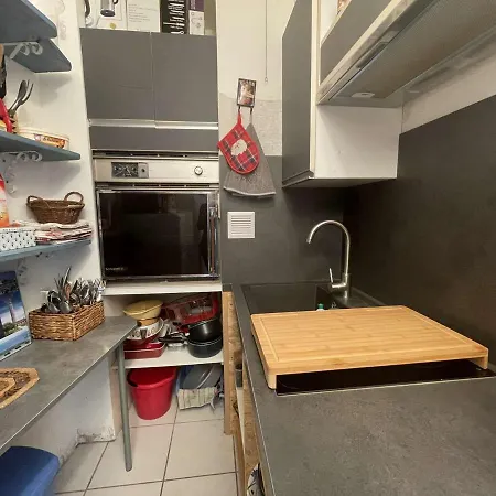 Saint-martin-de-re, Pres Des Commerces Et Restaurants, Ideal Pour Cyclistes - Fr-1-246c-20 Apartment