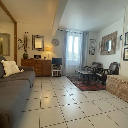 Saint-martin-de-re, Pres Des Commerces Et Restaurants, Ideal Pour Cyclistes - Fr-1-246c-20 Apartment Saint-Martin-de-Re