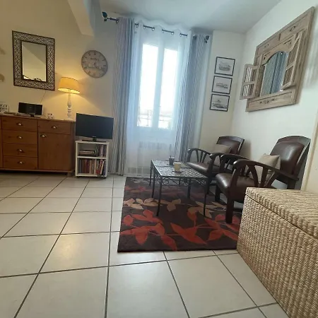 Saint-martin-de-re, Pres Des Commerces Et Restaurants, Ideal Pour Cyclistes - Fr-1-246c-20 Apartment Saint-Martin-de-Re